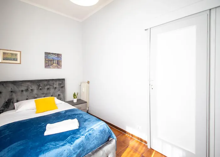 Harmony House Apartment Rom