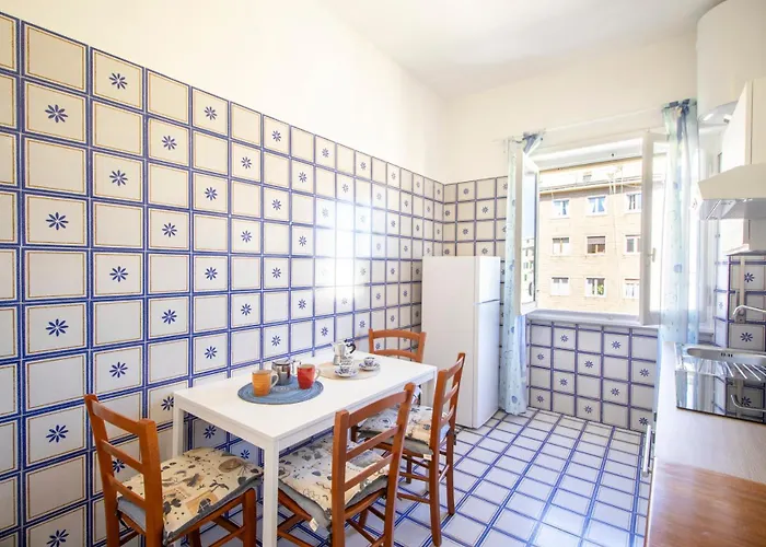 Harmony House Apartment Rom